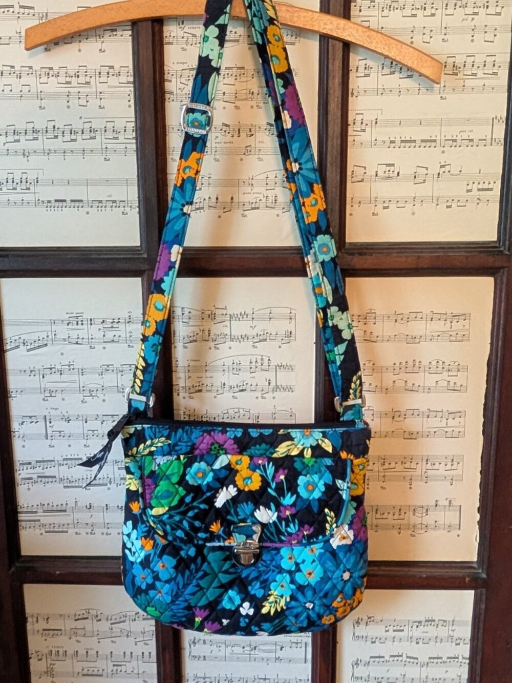 Midnight Blues Quilted Paisley Cross Body Large